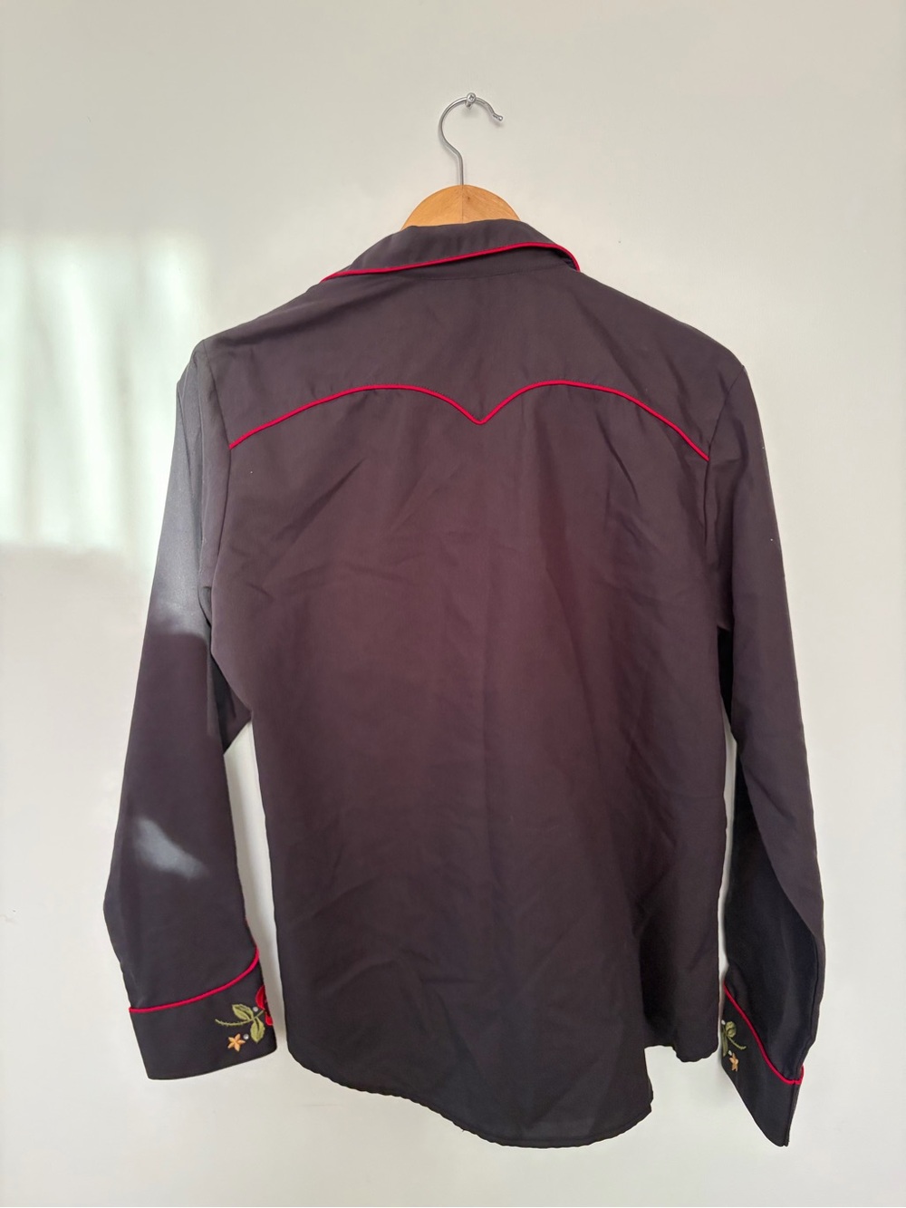 Ranger's Woman Black Western Shirt with Red Rose & Boot Embroidery - L - Picture 9 of 13